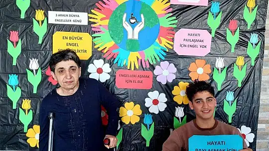 Elazığ'da engelliler doyasıya eğlendi