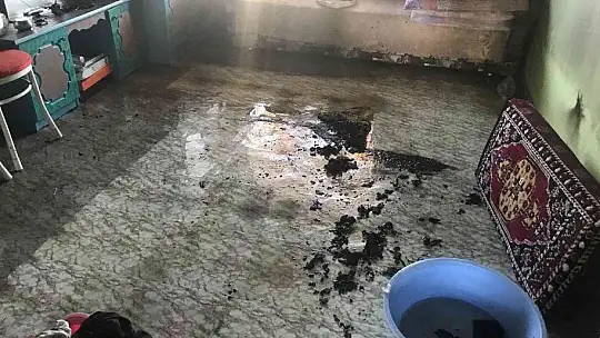 Elazığ'da ev yangını..