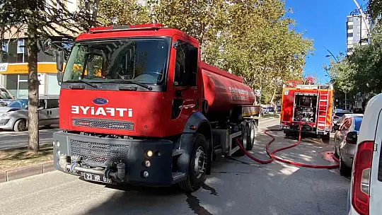 Elazığ'da ev yangını: 1 kişi dumandan etkilendi