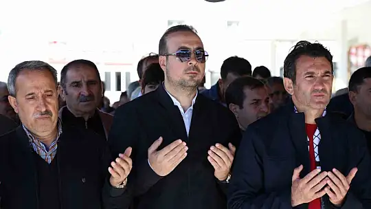 Elazığ'da, Filistin'de hayatını kaybedenler için gıyabi cenaze namazı kılındı
