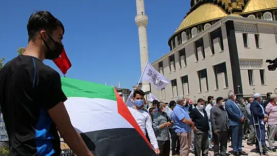 Elazığ'da Filistinli şehitler için gıyabi cenaze namazı kılındı