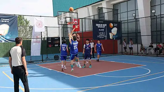 Elazığ'da Gençlik Kupası sona erdi