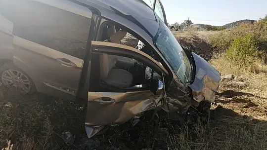 Elazığ'da ticari araçlar çarpıştı: 7 yaralı