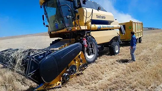 Elazığ'da hasat devam ediyor, biçerdöverlerde denetleniyor