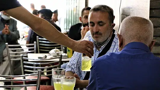 Elazığ'da iki doz aşı olmayan vatandaş, kahvehane ve kıraathaneye alınmayacak