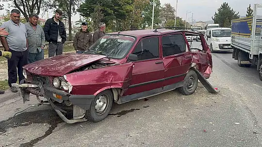 Elazığ'da ilginç kaza: Aracın direksiyonu kırıldı
