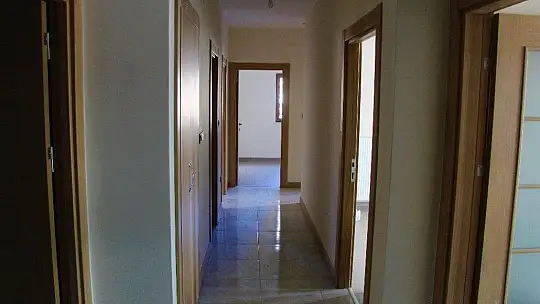 Elazığ'da ilk biten deprem konutları hak sahiplerine teslim edilmeye başladı