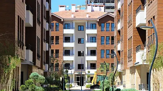 Elazığ'da ilk deprem konutları tamamlandı, 7 ayda yeni bir Dilek Sitesi dikildi