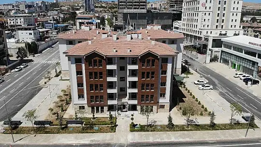 Elazığ'da ilk deprem konutları tamamlandı, 7 ayda yeni bir Dilek Sitesi dikildi