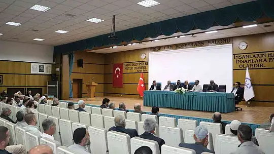 Elazığ'da imam hatip ve müezzin kayyımlarla mutat toplantısı yapıldı