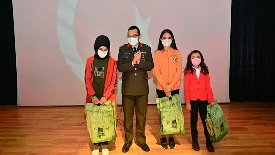 Elazığ'da İstiklal Marşı'nın kabulünün 100. yıl dönümü
