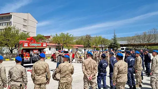 Elazığ'da jandarma personeline yangın eğitimi