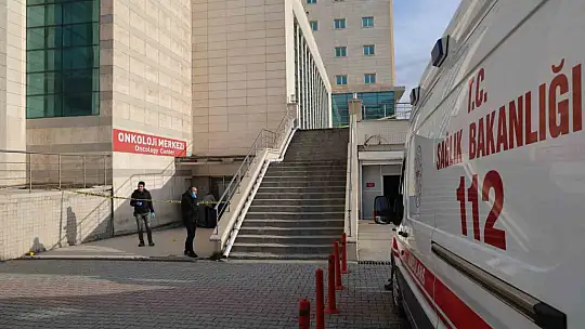 Uzman çavuş olan eşinin silahından çıkan kurşunla can verdi