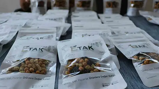 Elazığ'da kayısı işleme, paketleme ve analiz tesisi açıldı