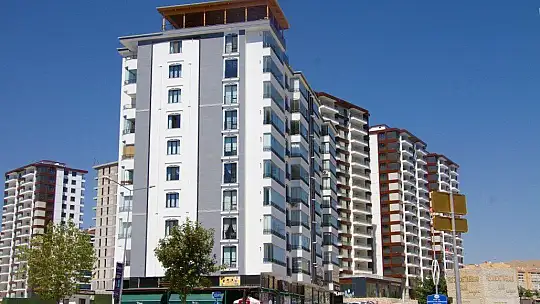 Elazığ'da kira fiyatları el yakıyor