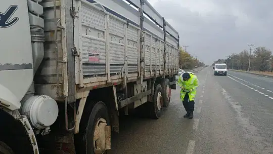 Elazığ'da kış lastiği denetimleri başladı