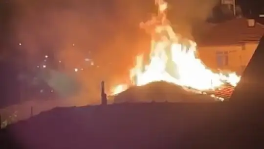 Elazığ'da korkutan yangın