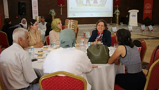 Elazığ'da Koruyucu Aile Günü etkinlikleri