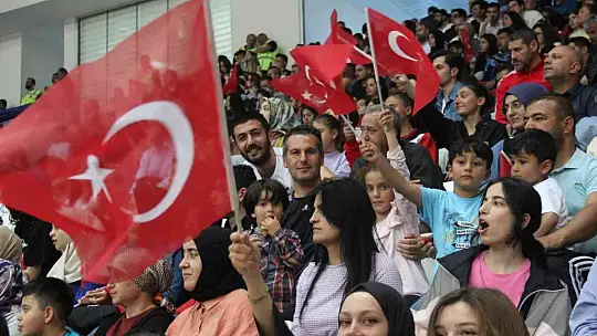 Elazığ'da milli maç coşkusu