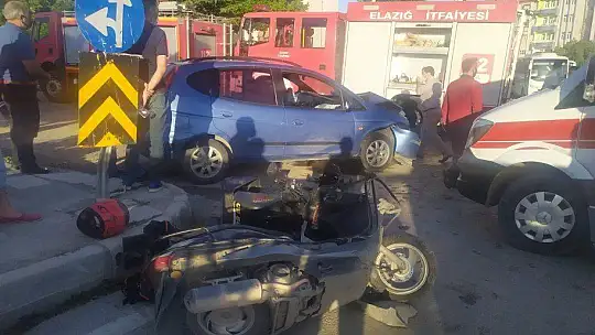 Elazığ'da minibüs, otomobil ve motosiklet kaza yaptı: 19 yaralı