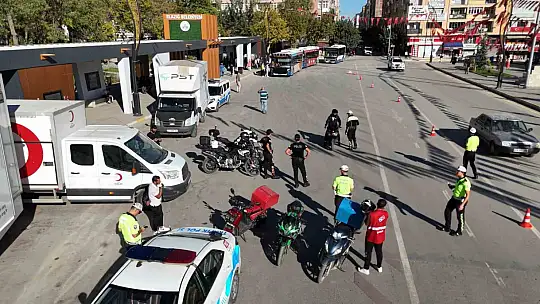 Elazığ'da motosikletlilere sıkı denetim