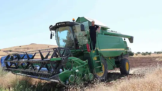 Elazığ'da nohut hasadı