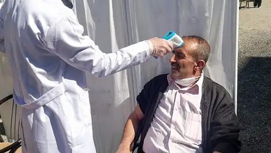 Elazığ'da öğrencilerden anlamlı etkinlik