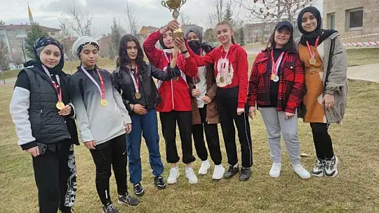 Elazığ'da Oryantiring spor müsabakaları
