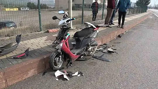Elazığ'da otomobil ile motosiklet çarpıştı: 2 yaralı