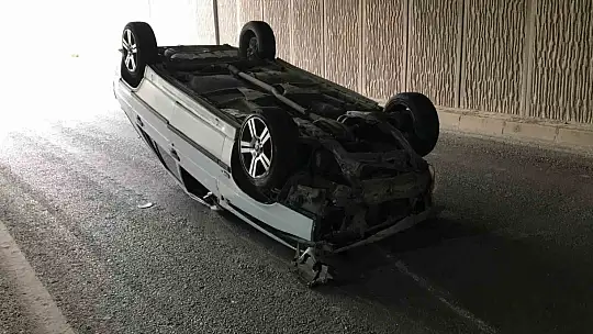 Elazığ'da otomobil takla attı: 1 yaralı