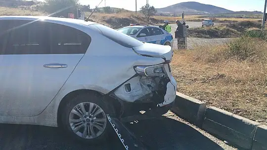 Elazığ'da otomobiller çarpıştı:1 yaralı