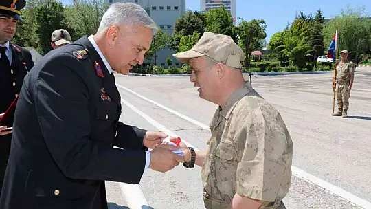 Elazığ'da özel birey asker olmanın gururunu yaşadı