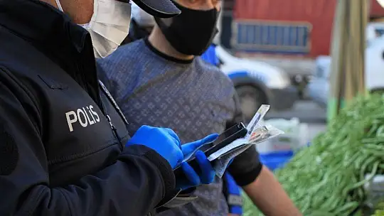 Elazığ'da pazarcılara HES kodu denetimi