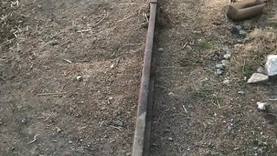 Elazığ'da pes dedirten hırsızlık, tren raylarını çalan şüpheli yakalandı