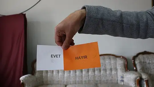 Elazığ'da referanduma gidilen köyden 'evet' çıktı