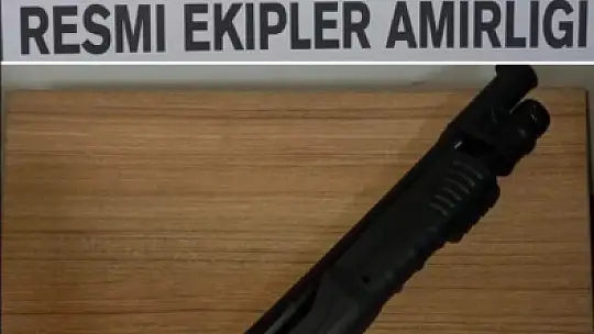 Elazığ'da ruhsatsız silah operasyonu