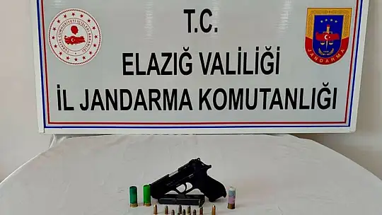 Elazığ'da ruhsatsız silahlar ele geçirildi