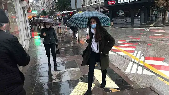 Elazığ'da sağanak yağış etkili oldu