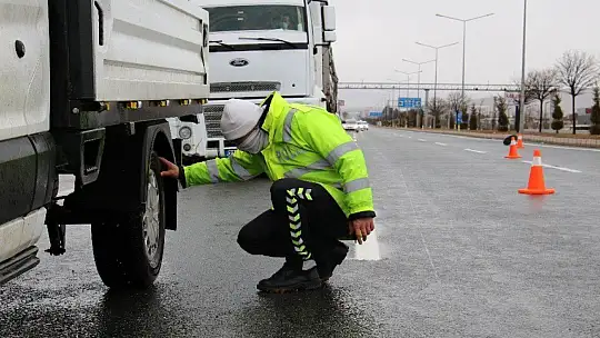 Elazığ'da Kış Lastiği Denetimi