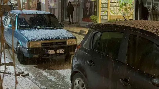 Elazığ'da şiddetli dolu yağışı
