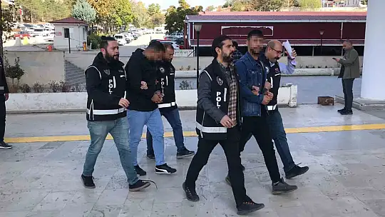 Elazığ'da silah kaçakçılığı operasyonu: 9 gözaltı