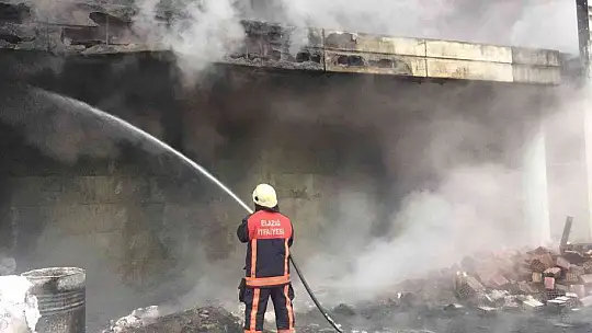 Stadyumdaki yangın söndürüldü