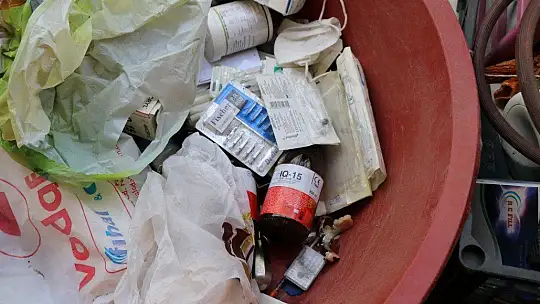 Elazığ'da tam donanımlı diş kliniği, mekan kaçak, hekim sahte, hasta gerçek