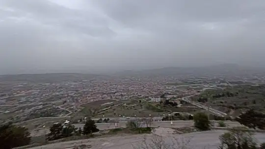 Elazığ'da toz taşınımı etkili oldu