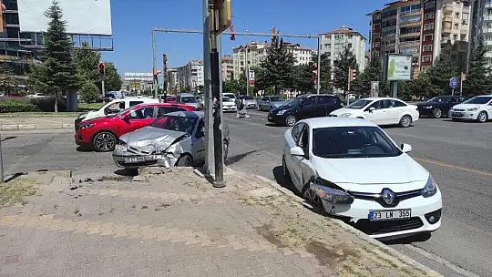 Elazığ'da trafik kazalarında 7 ayda 12 kişi hayatını kaybetti