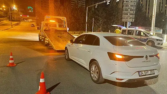 Elazığ'da trafik kazası: 2 yaralı