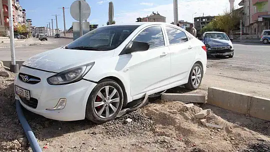 Elazığ'da trafik kazası: 2 yaralı