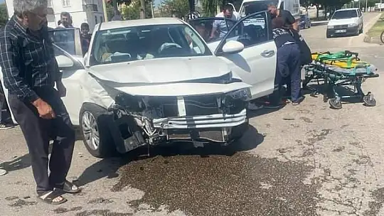 Elazığ'da trafik kazası: 3 yaralı
