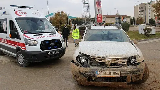 Elazığ'da trafik kazası: 4 yaralı