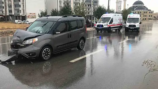 Elazığ'da trafik kazası: 8 yaralı